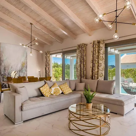 Anemona By ヴィラ *